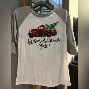 Merry Christmas baseball tee size L